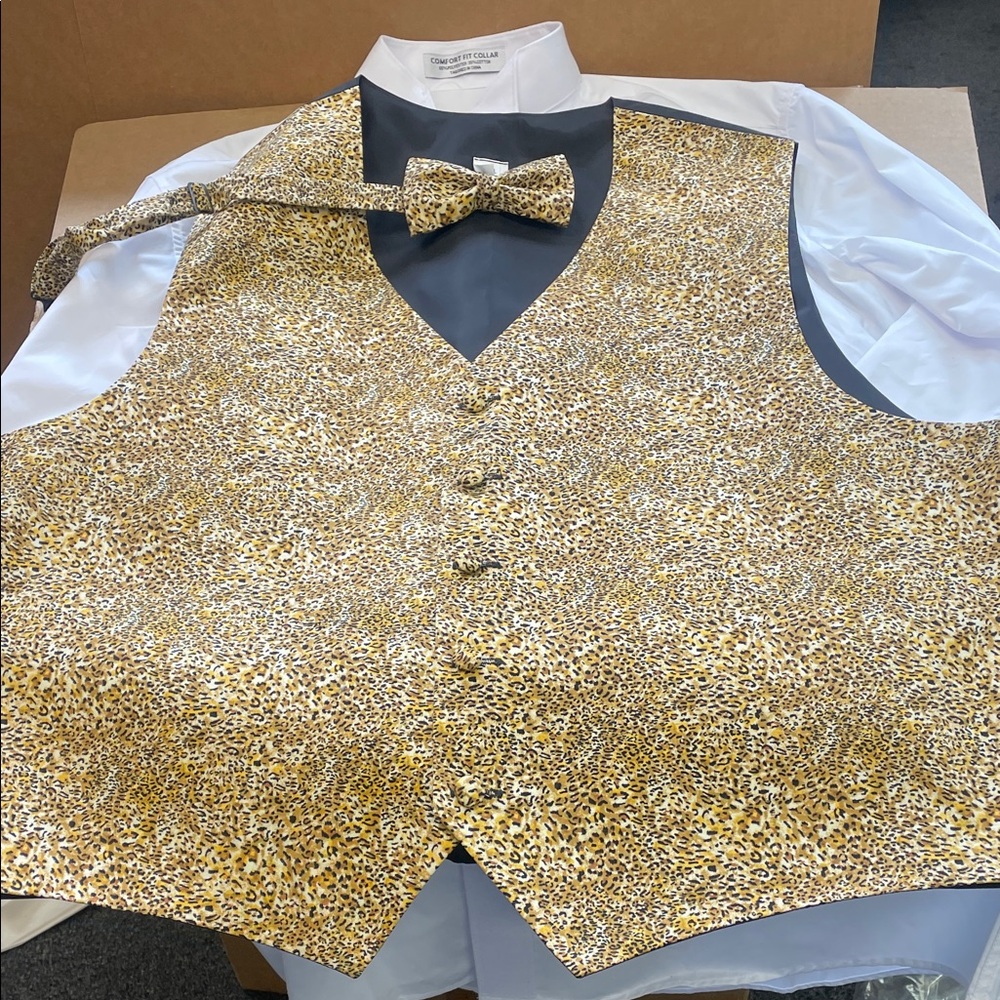 Elegant Leopard Print Vest and Bow Tie Set